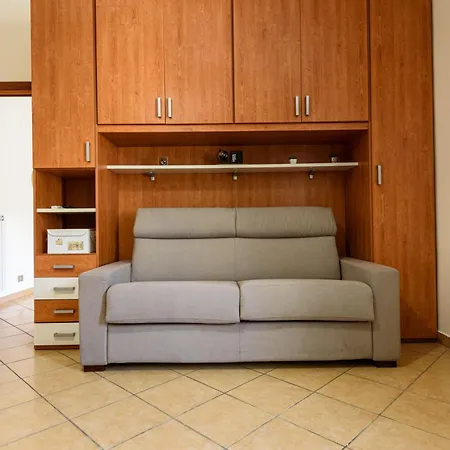 House Trinita 21 Neapol